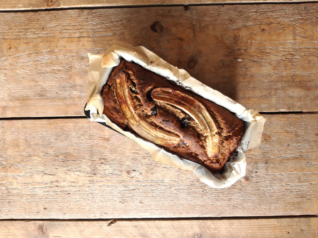 Recept voor bananen brood van Lifebetweenplants. Dit is een ode aan het bananenbrood.